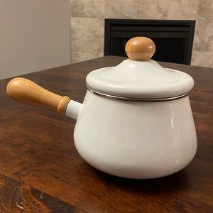 Vintage Fondue pot